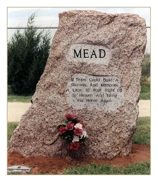 Custom granite memorial by Sadler & Son Monument Works, CM 58