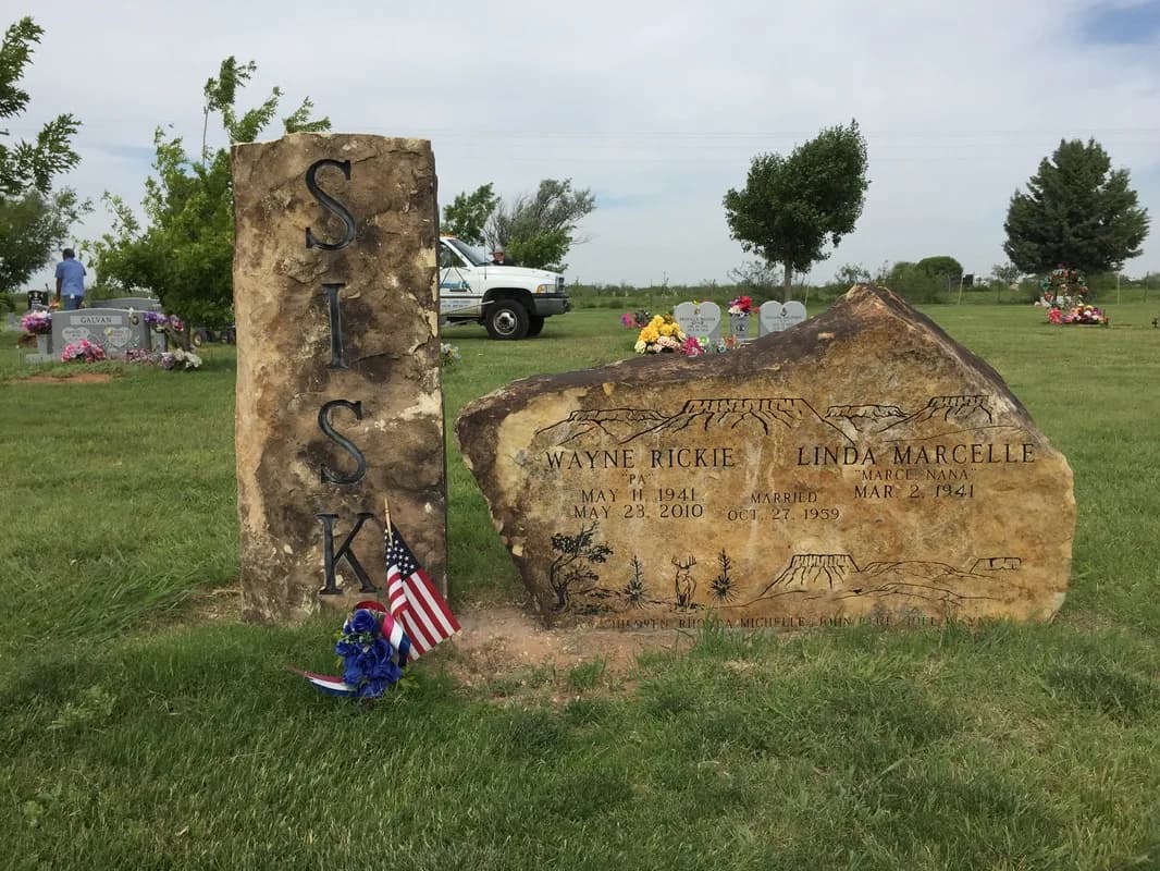 Custom granite memorial by Sadler & Son Monument Works, CM 60