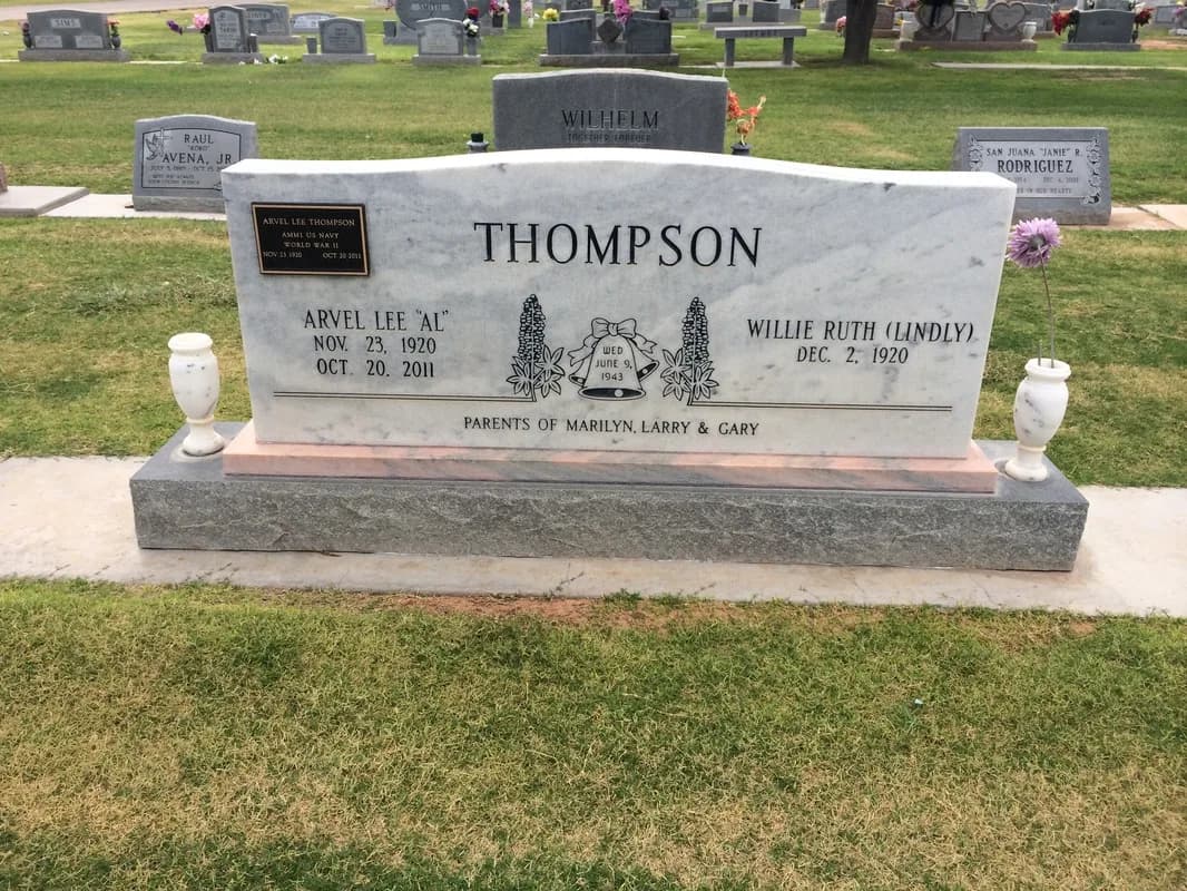 Double Upright granite memorial by Sadler & Son Monument Works, DU 13