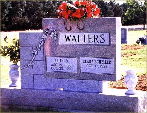 Double Upright granite memorial by Sadler & Son Monument Works, DU 14